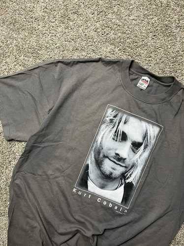 Kurt Cobain × Nirvana × Vintage Vintage 2002 Kurt 