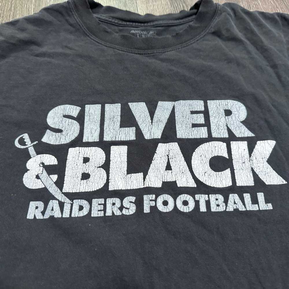 Vintage 90s Oakland Raiders NFL T-Shirt XL Reebok… - image 2