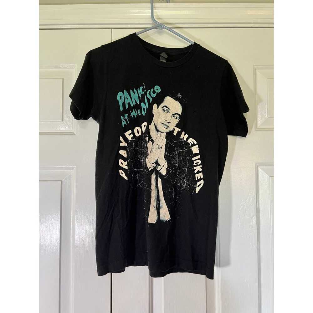 2018 Panic at the Disco concert tshirt - image 1