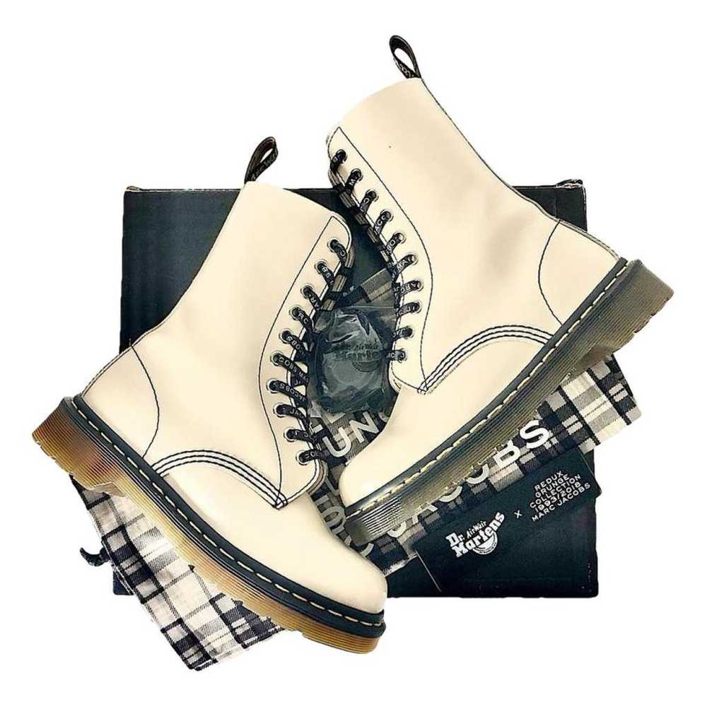 Dr. Martens 1490 (10 eye) patent leather boots - image 1