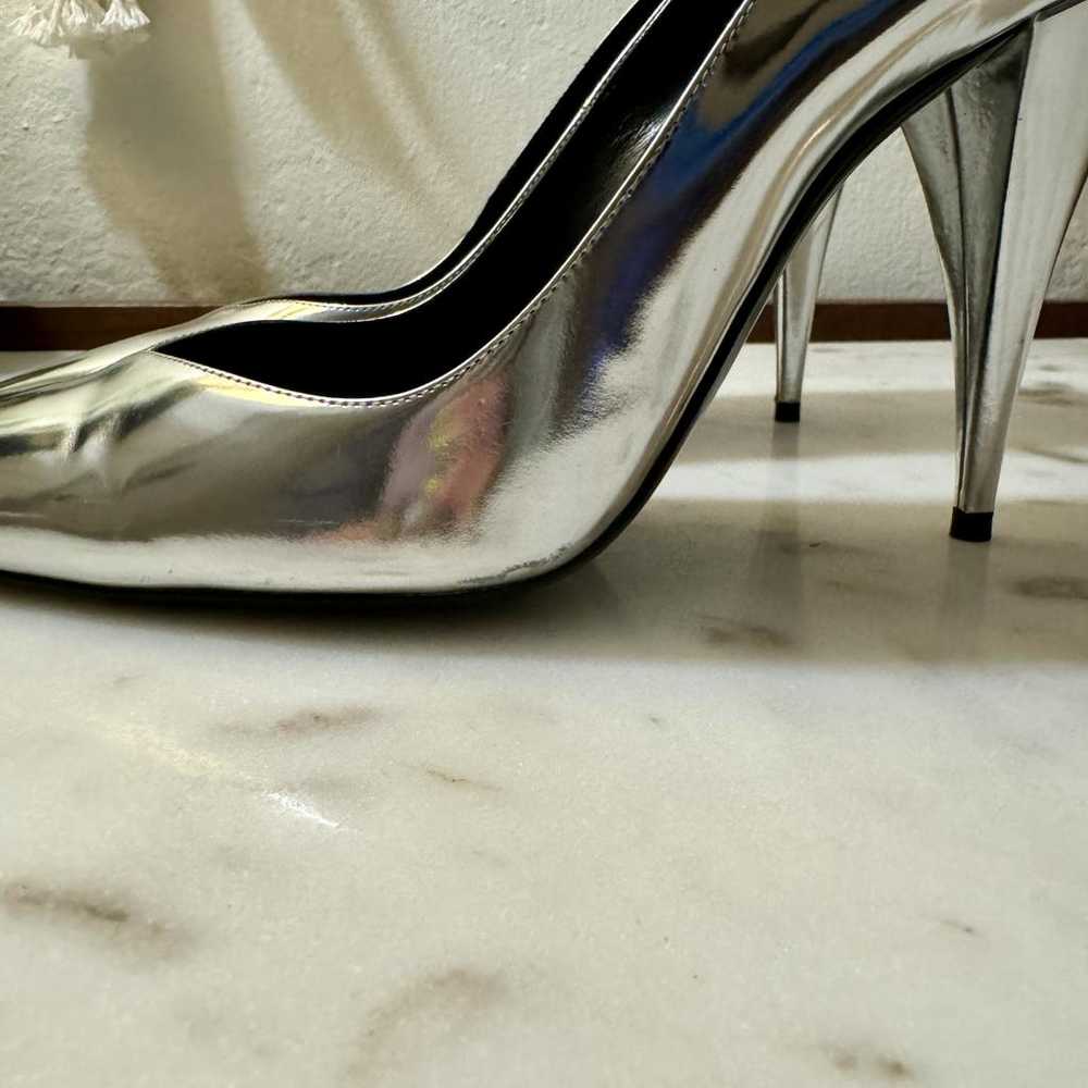 Saint Laurent Kiki 55 leather heels - image 9