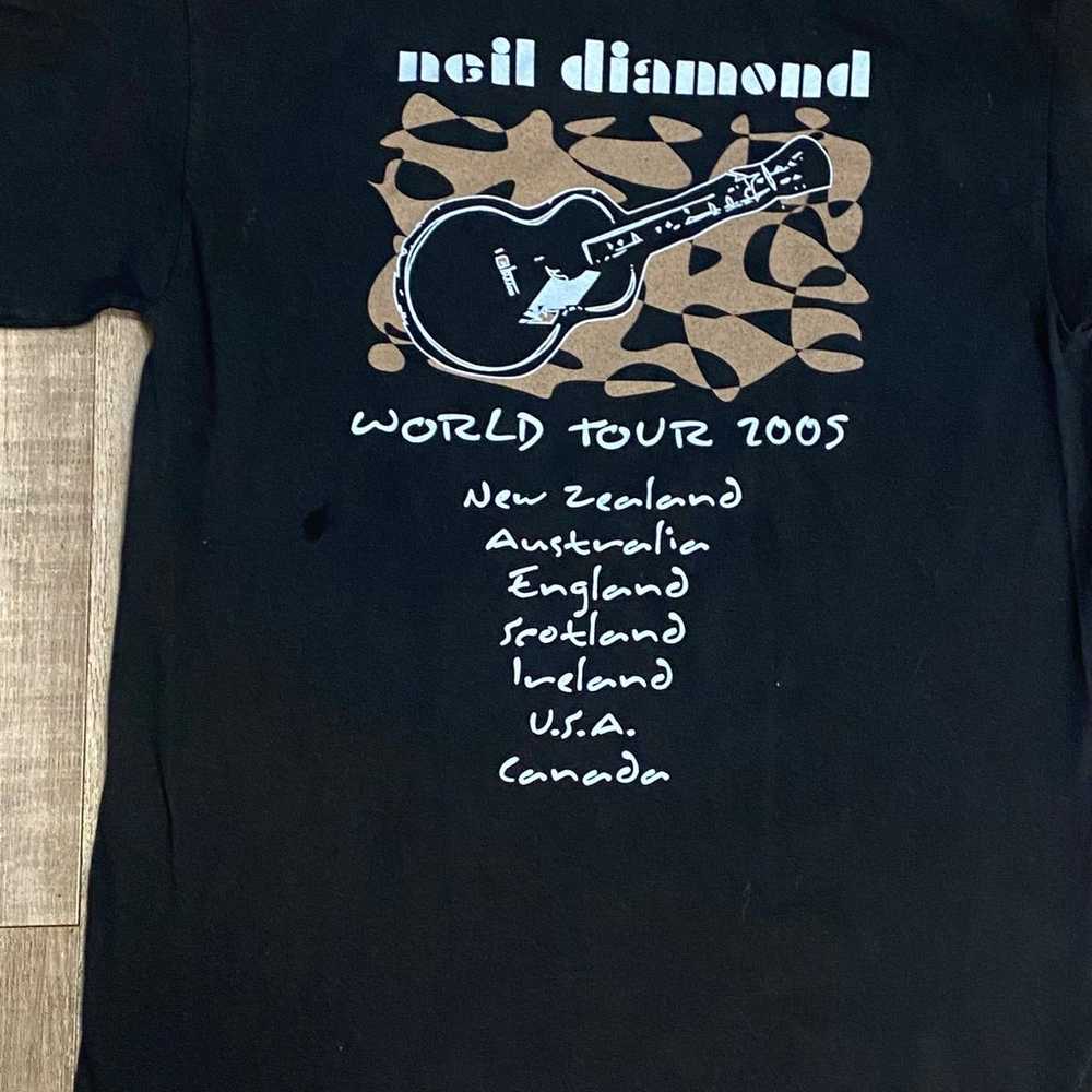Neil  Diamond world tour t 2005 - image 6