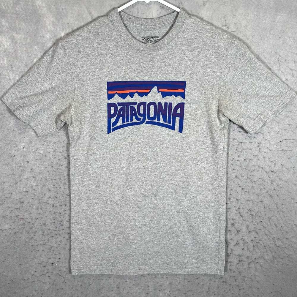 Patagonia A1 Patagonia Graphic T Shirt Adult XS R… - image 1