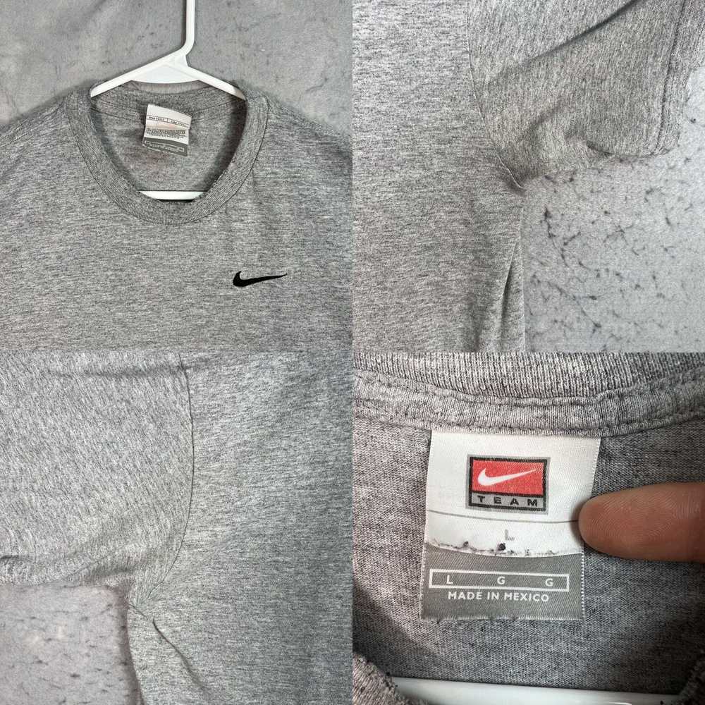 Nike Vintage 2000s Y2K Nike Team Swoosh T Shirt A… - image 4