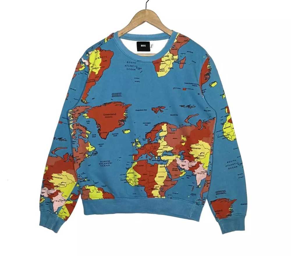 Vintage - Bdg world maps sweatshirts crewneck ove… - image 1