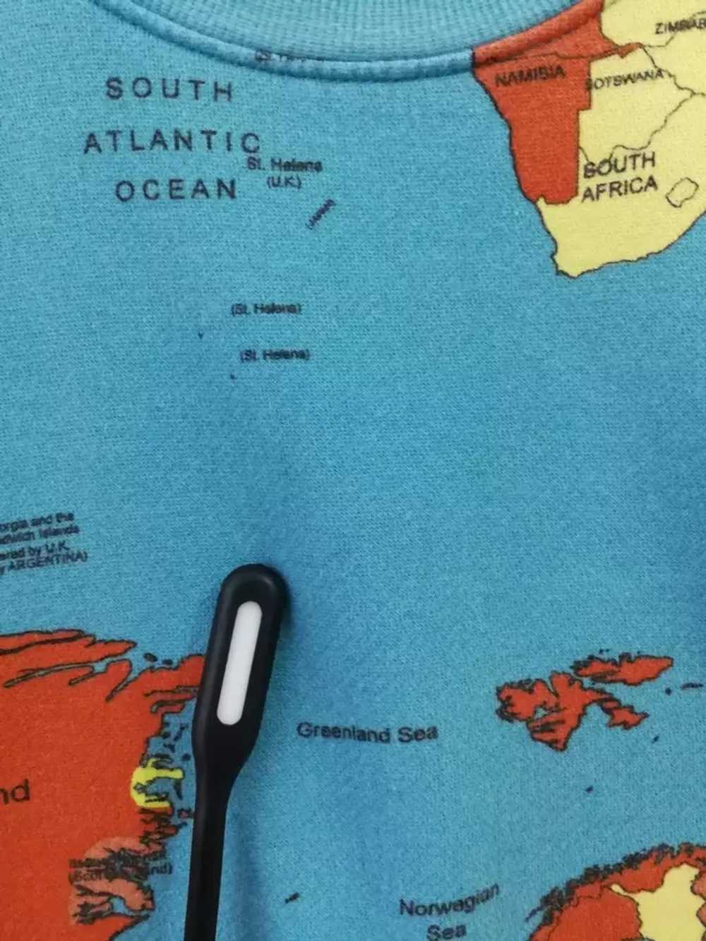 Vintage - Bdg world maps sweatshirts crewneck ove… - image 6