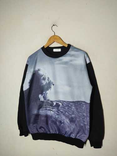 Japanese Brand - GRIND STRONG LION OVERPRINT SWEAT