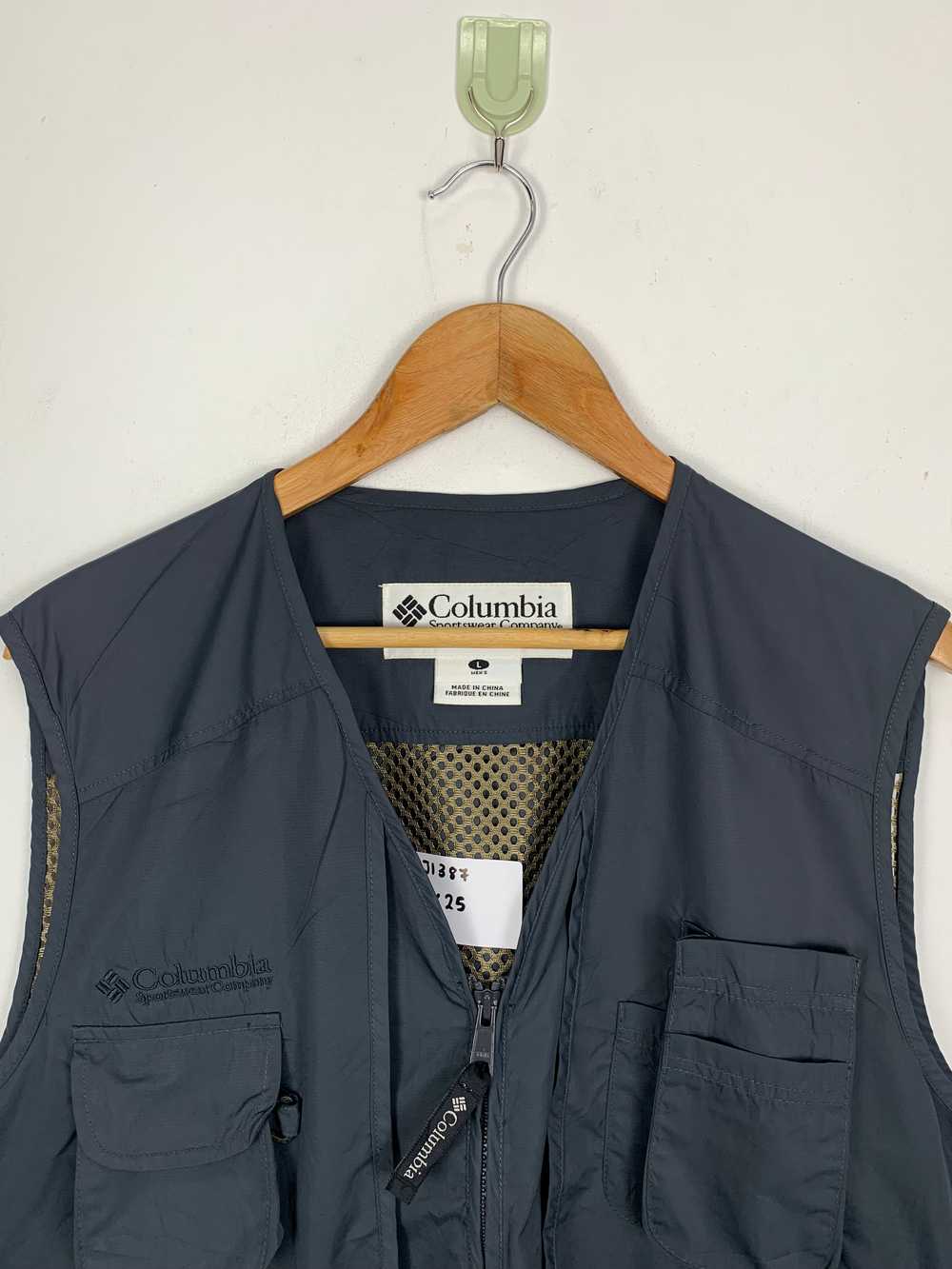 Vintage - Vintage Columbia Multipocket Outdoor Fi… - image 4
