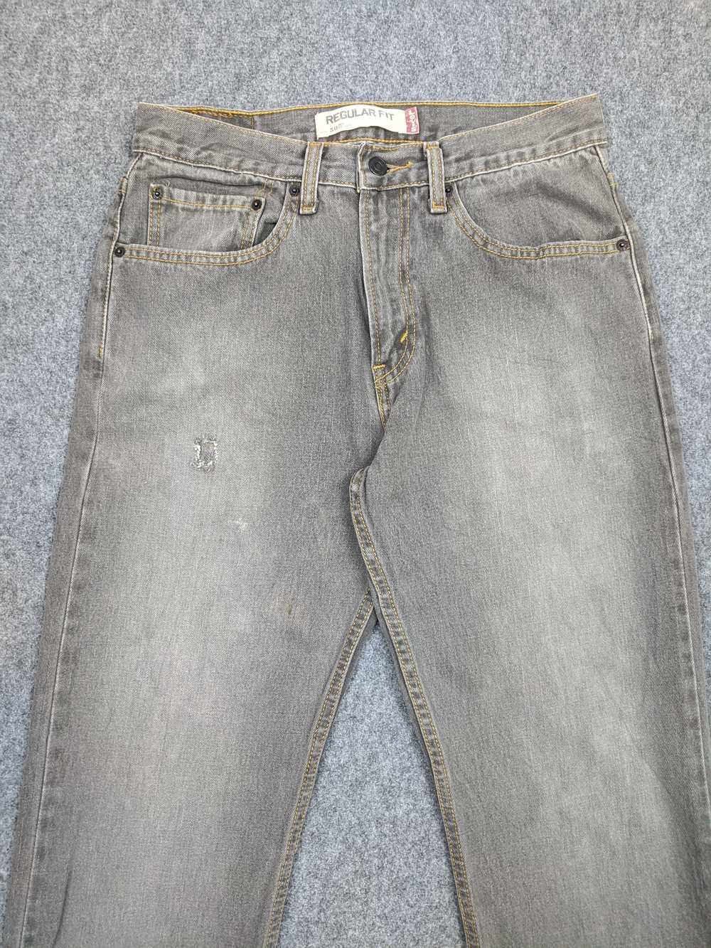 Vintage - Vintage Sun Faded Black Levis 505 Jeans - image 2