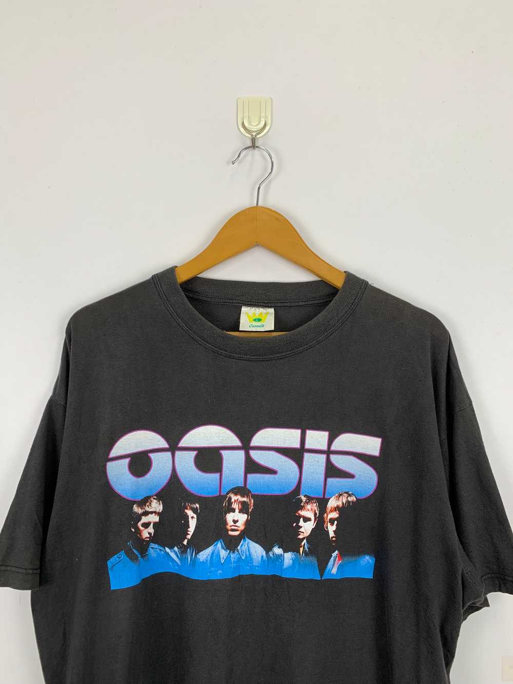 Vintage - Vintage Oasis World Tour 2002 Band Tee - image 3