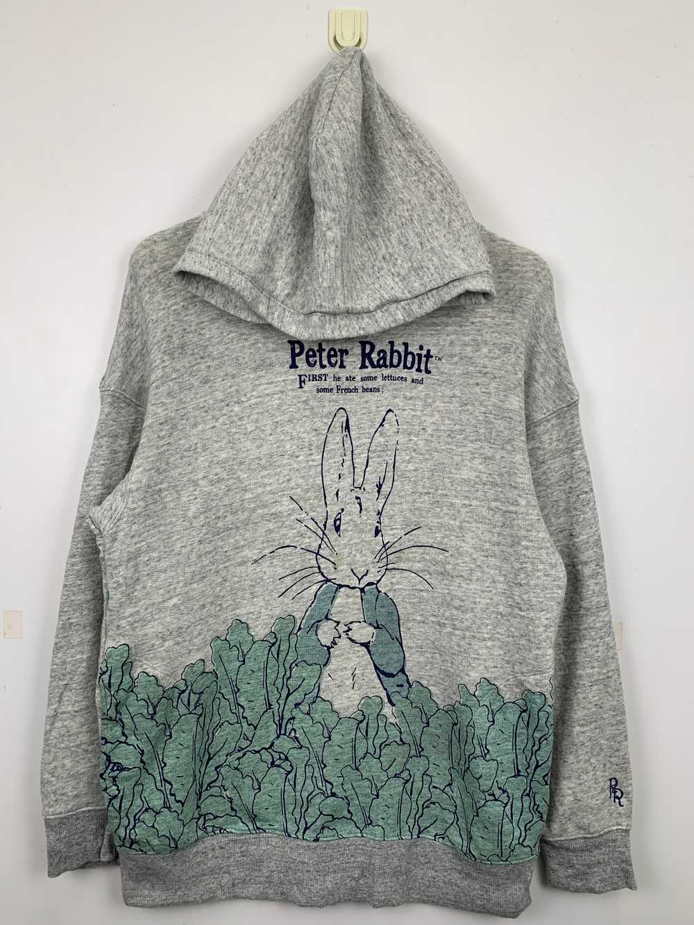 Uniqlo - Japanese Brand Uniqlo Peter Rabbit Pullo… - image 1