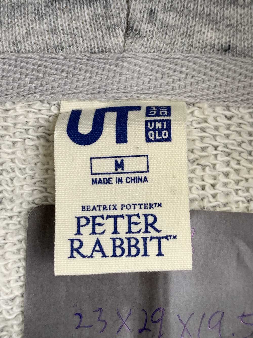 Uniqlo - Japanese Brand Uniqlo Peter Rabbit Pullo… - image 7