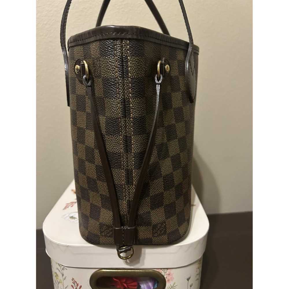 Louis Vuitton Neverfull leather tote - image 4