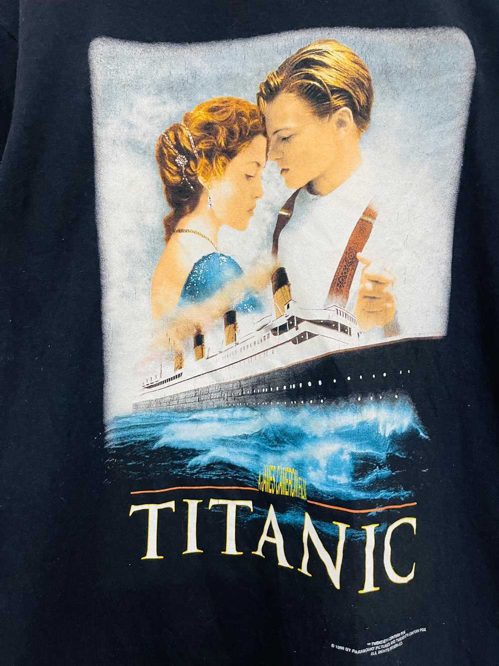 Vintage - Vintage 90’s Titanic 1998 T-Shirt Mv2 - image 3