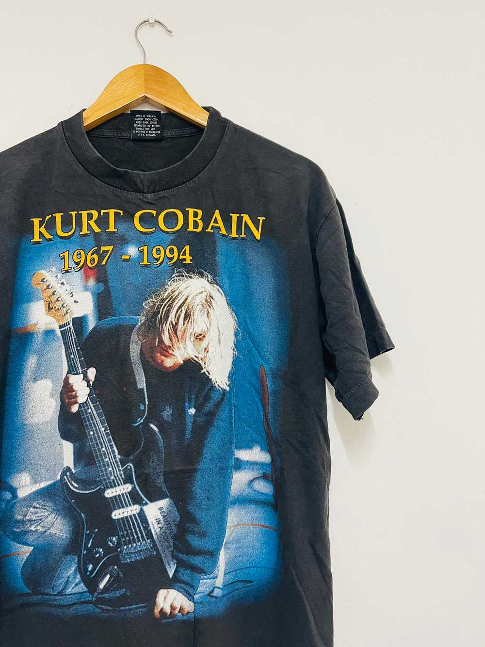 Vintage - Vintage 90’s Kurt Cobain Grunge Music 1… - image 7