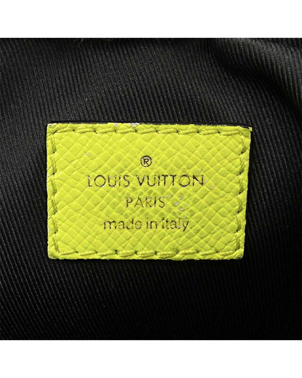Louis Vuitton Sophisticated Yellow Bumbag with Ve… - image 6