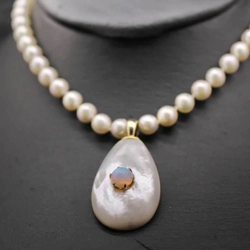 Exquisite 14k Gold Pearl Necklace 27" Opal & Moth… - image 2