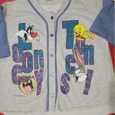 Looney Tunes 90s baseball tee