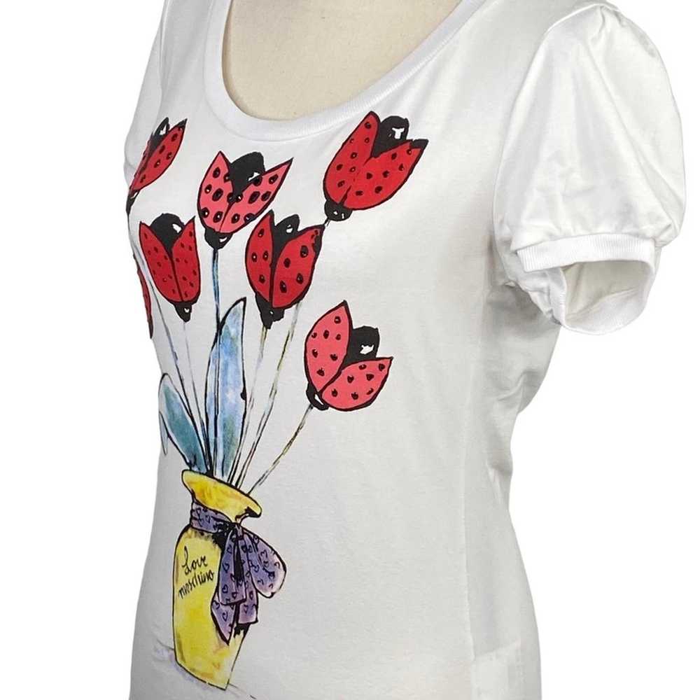 Love Moschino Women’s White Floral Yellow Vase T … - image 3