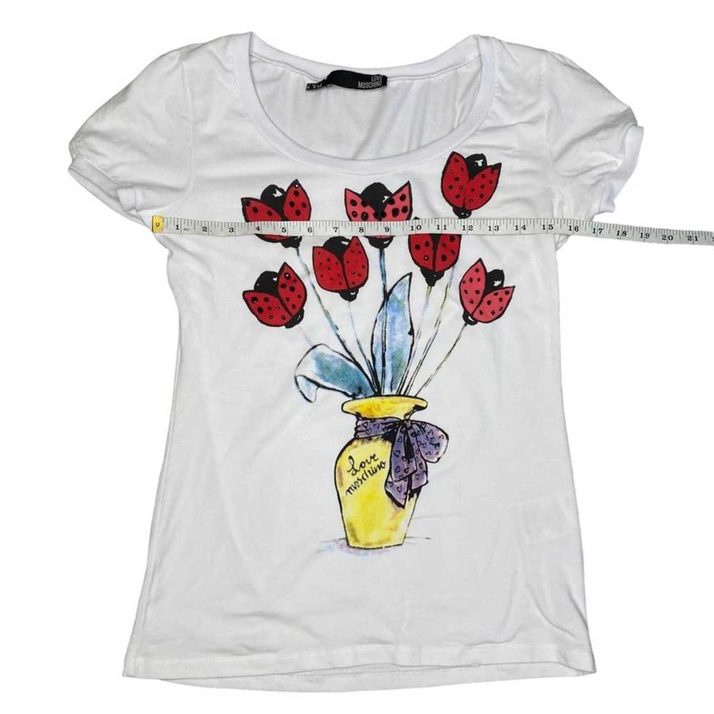 Love Moschino Women’s White Floral Yellow Vase T … - image 8