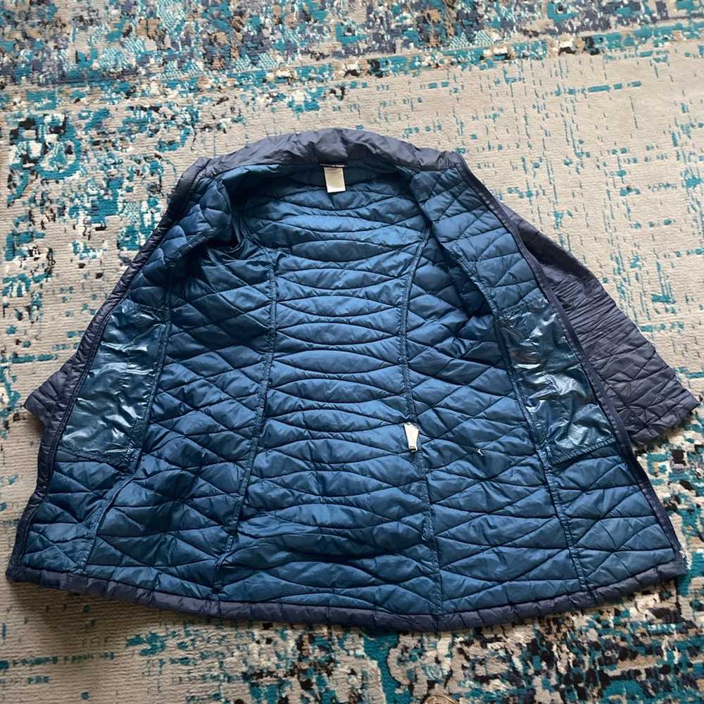 Navy blue Patagonia women’s jacket small - image 5