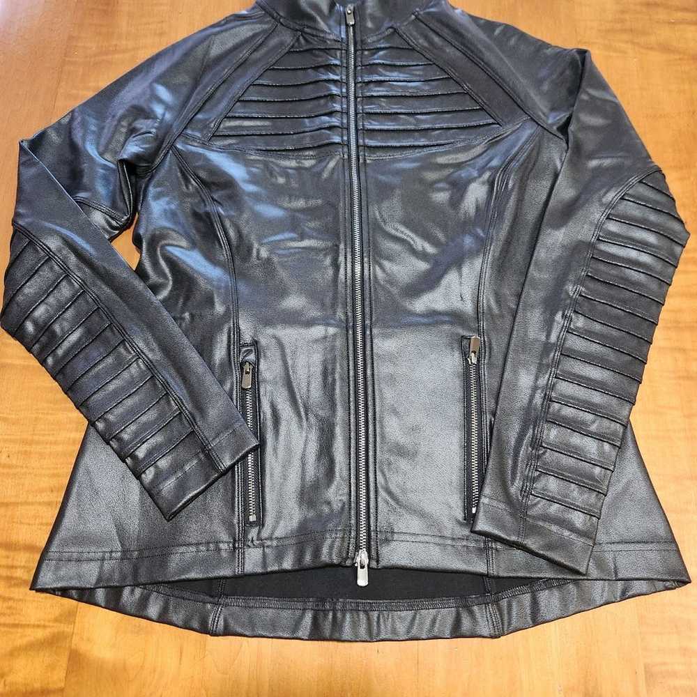 SPANX Faux Leather Moto Jacket Small Black Full Z… - image 2