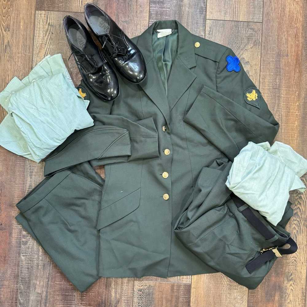Military uniform vintage - image 1