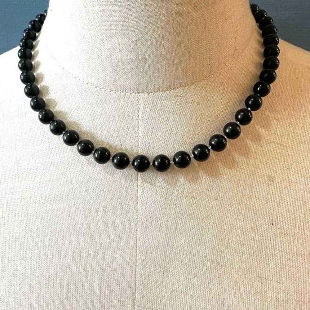Black beaded vintage necklace - image 1