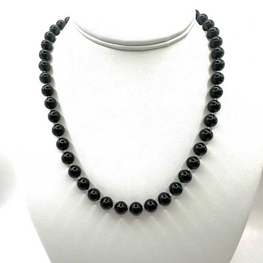 Black beaded vintage necklace - image 4