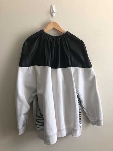 WE11DONE black and white sweatshirt