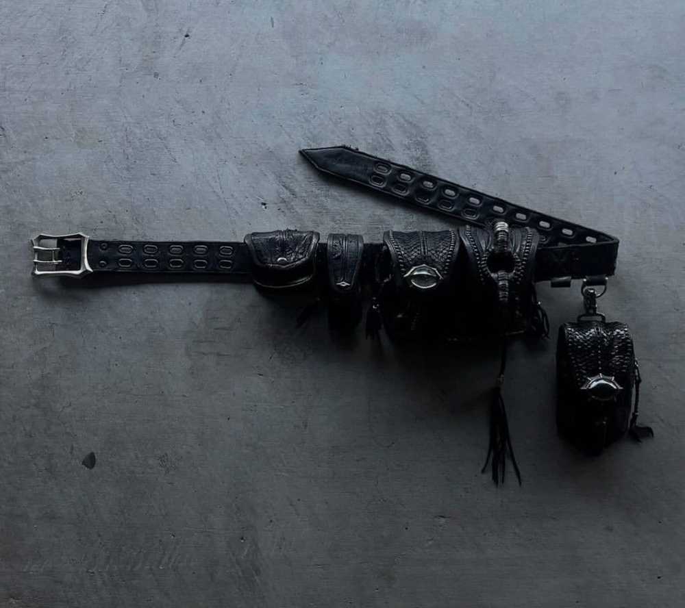 KMRii Kmrii KB-Black Panther Belt Bag - image 1