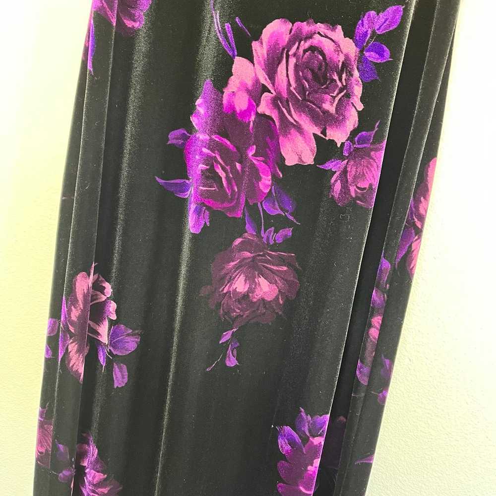 Vintage Black Velvet Purple Rose Bodycon Maxi Dre… - image 7