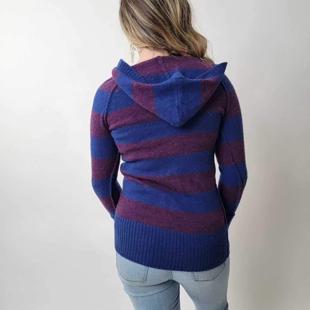 Vintage Wrangler Lambswool V-neck Hooded Sweater … - image 2
