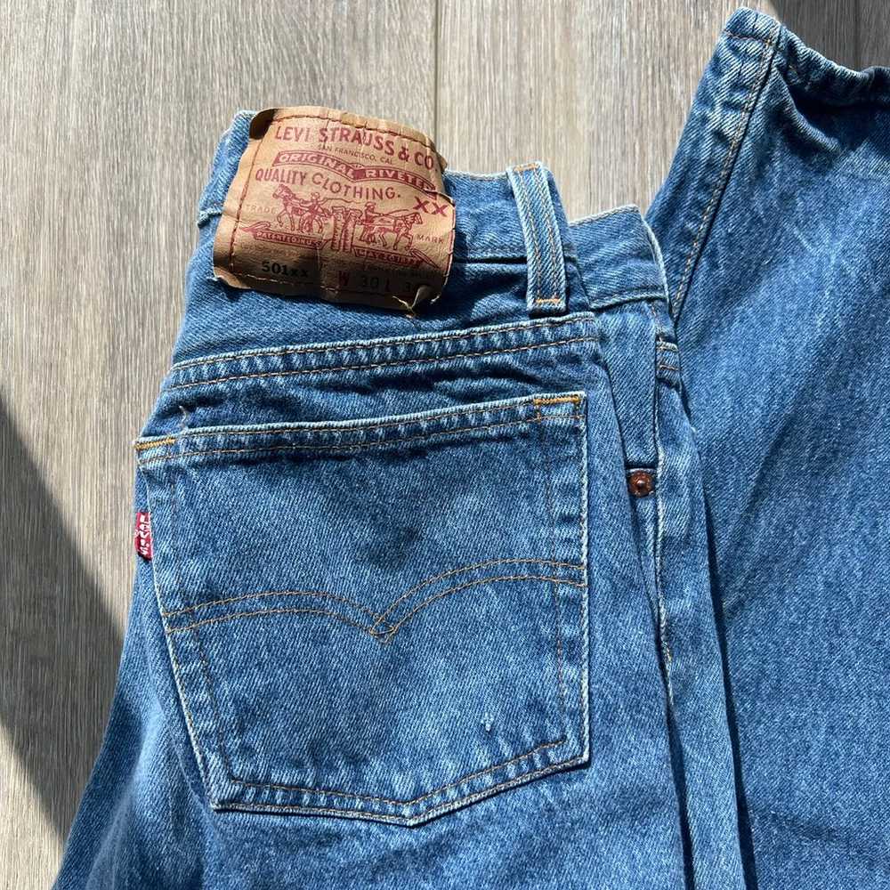 vintage Levi's jeans - image 2