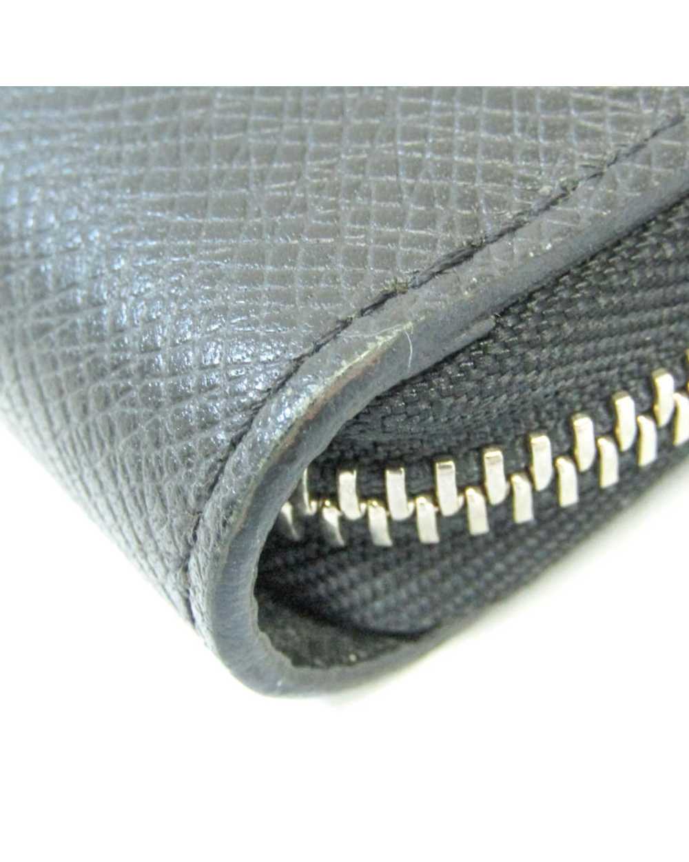 Louis Vuitton Sophisticated Taiga Leather Zipper … - image 6