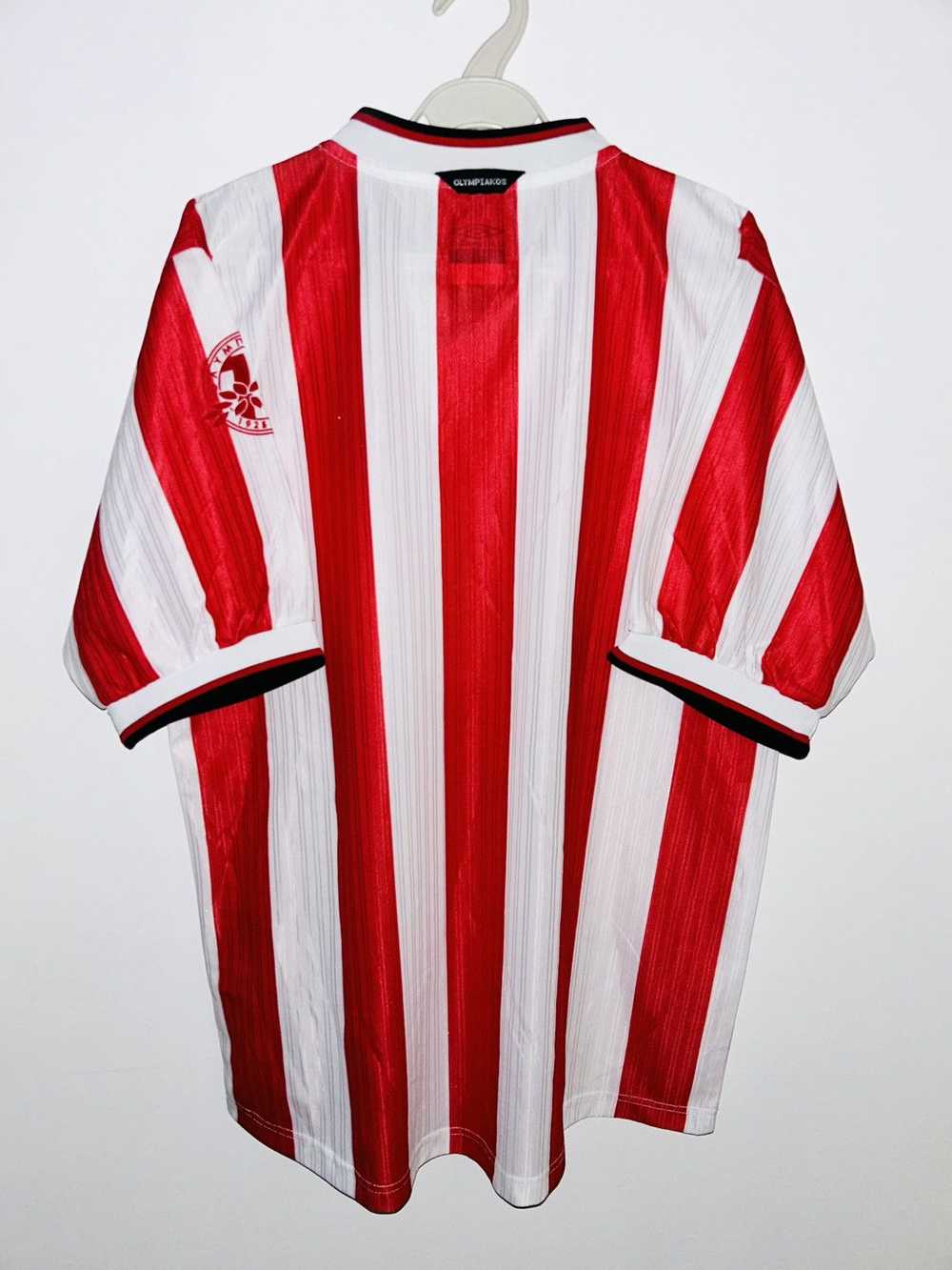 Soccer Jersey × Umbro × Vintage Olympiakos 2000/0… - image 2