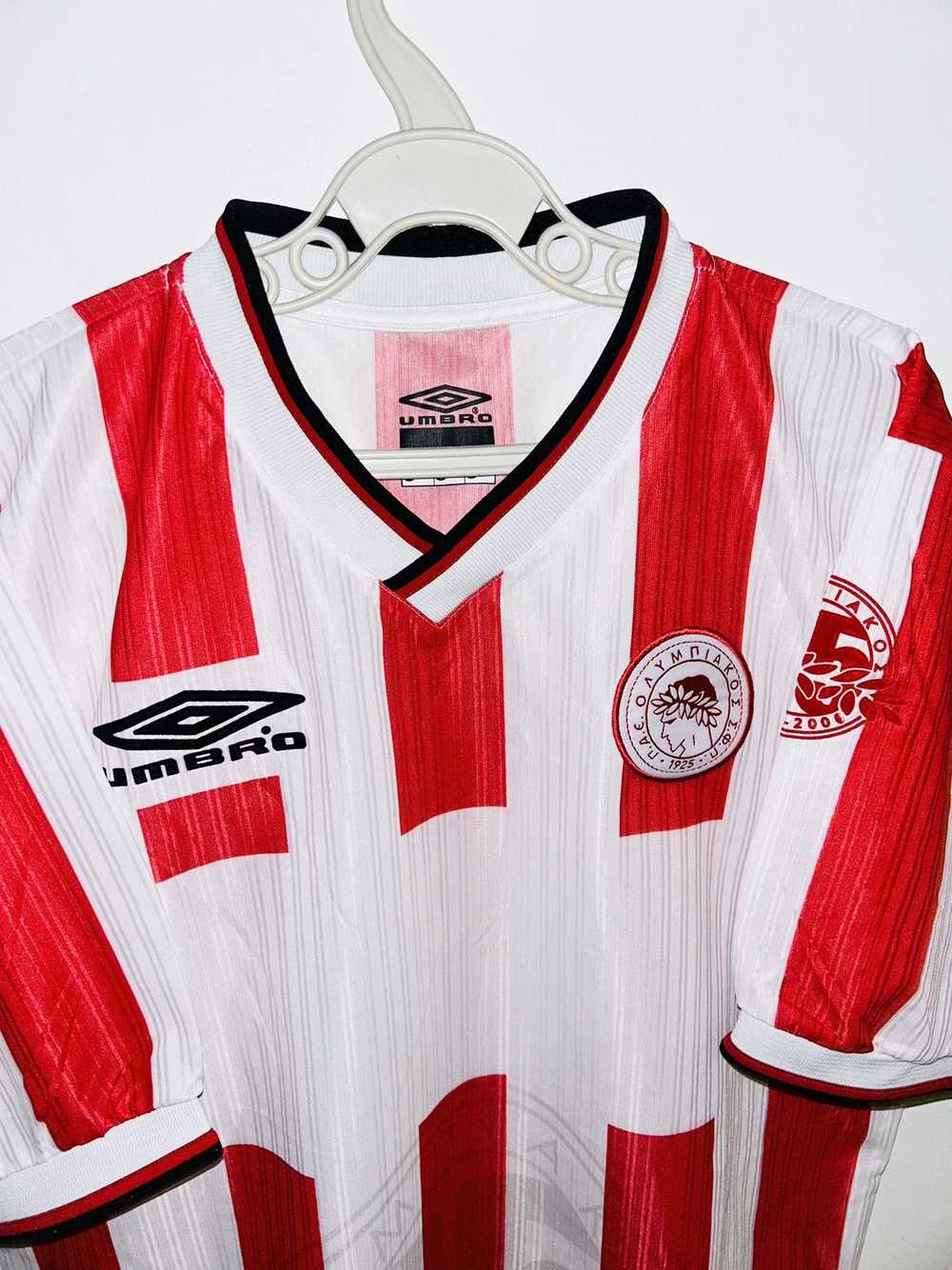 Soccer Jersey × Umbro × Vintage Olympiakos 2000/0… - image 3