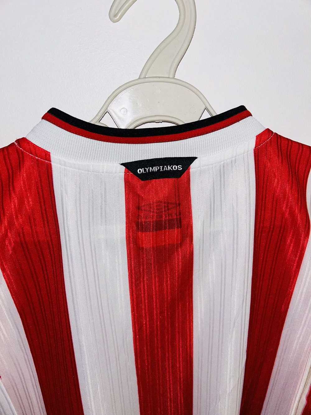 Soccer Jersey × Umbro × Vintage Olympiakos 2000/0… - image 5