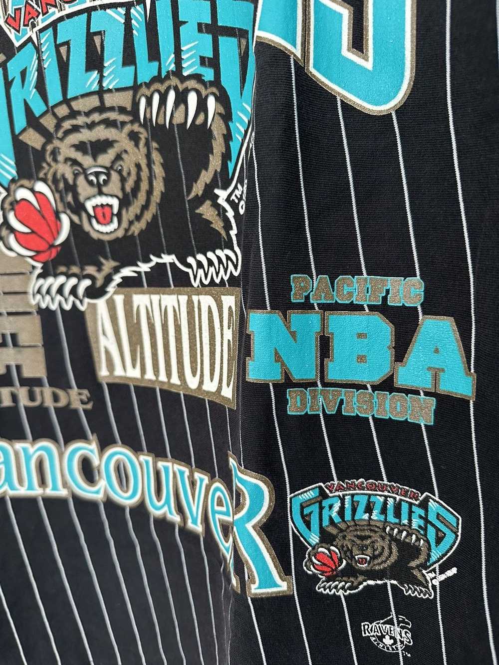 NBA × Rare × Vintage Crazy Vintage 90s Vancouver … - image 10