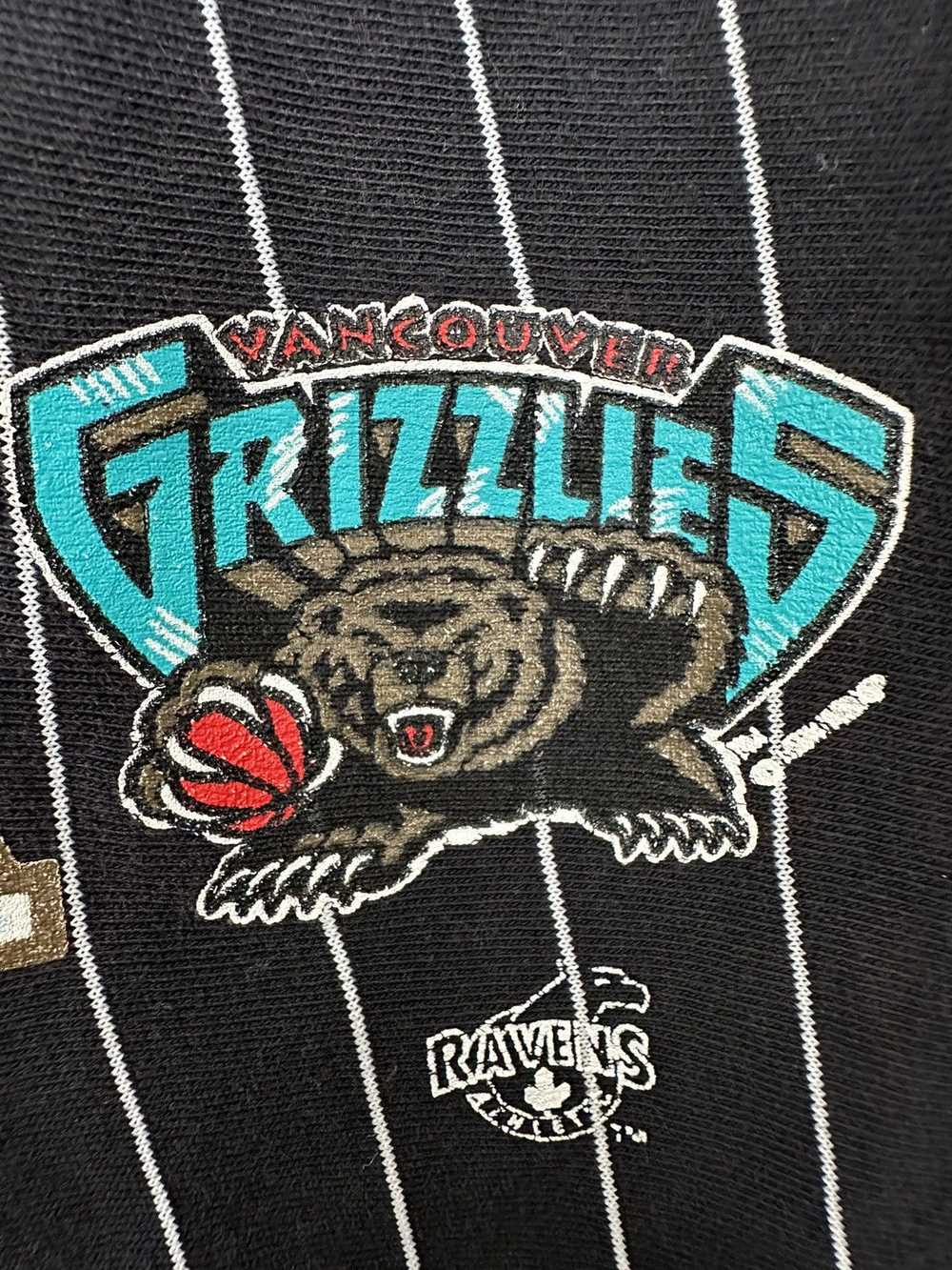 NBA × Rare × Vintage Crazy Vintage 90s Vancouver … - image 9