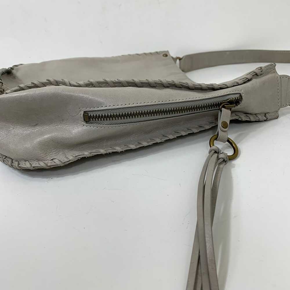 Hobo the Original Whipstitch Edge Lined Leather S… - image 4