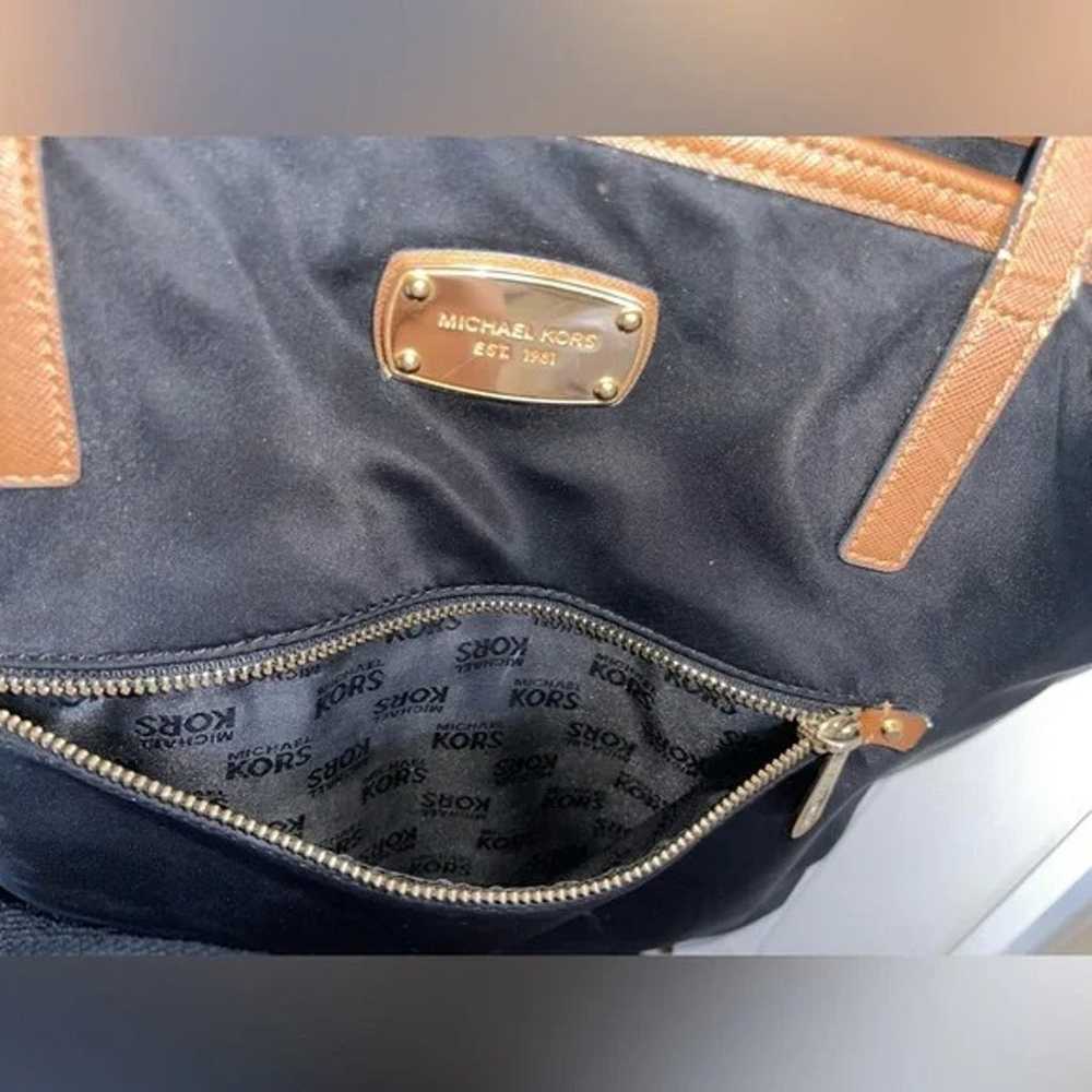 Michael Kors Pocketbook | Tote Bag | Hand Bag | S… - image 6