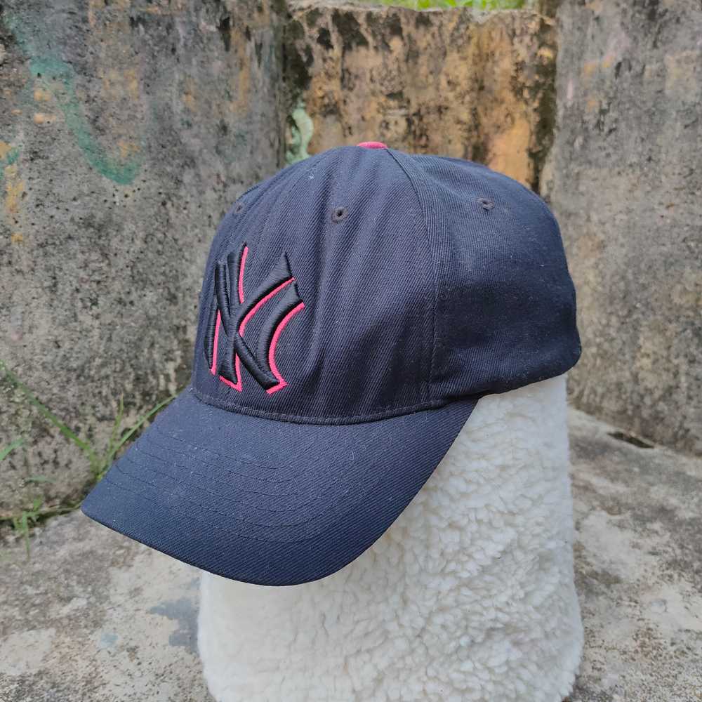 MLB - NEW YORK YANKEES MLb Team Full Cap Size L-X… - image 1