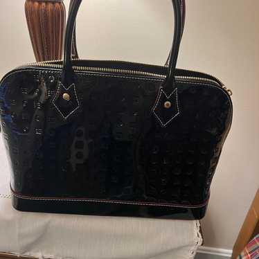 Arcadia patent leather purse