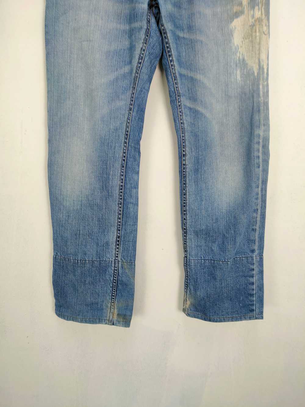 Burberry Black Label Distressed Denim - image 5