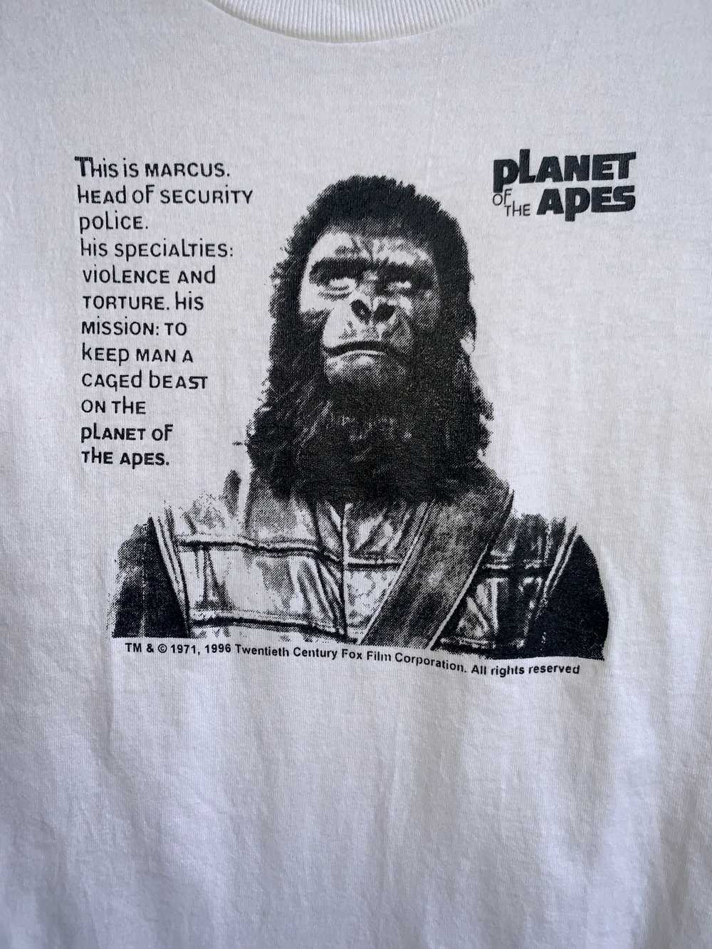 Vintage - Vintage 1971 Movie Planet Of The Apes T… - image 2