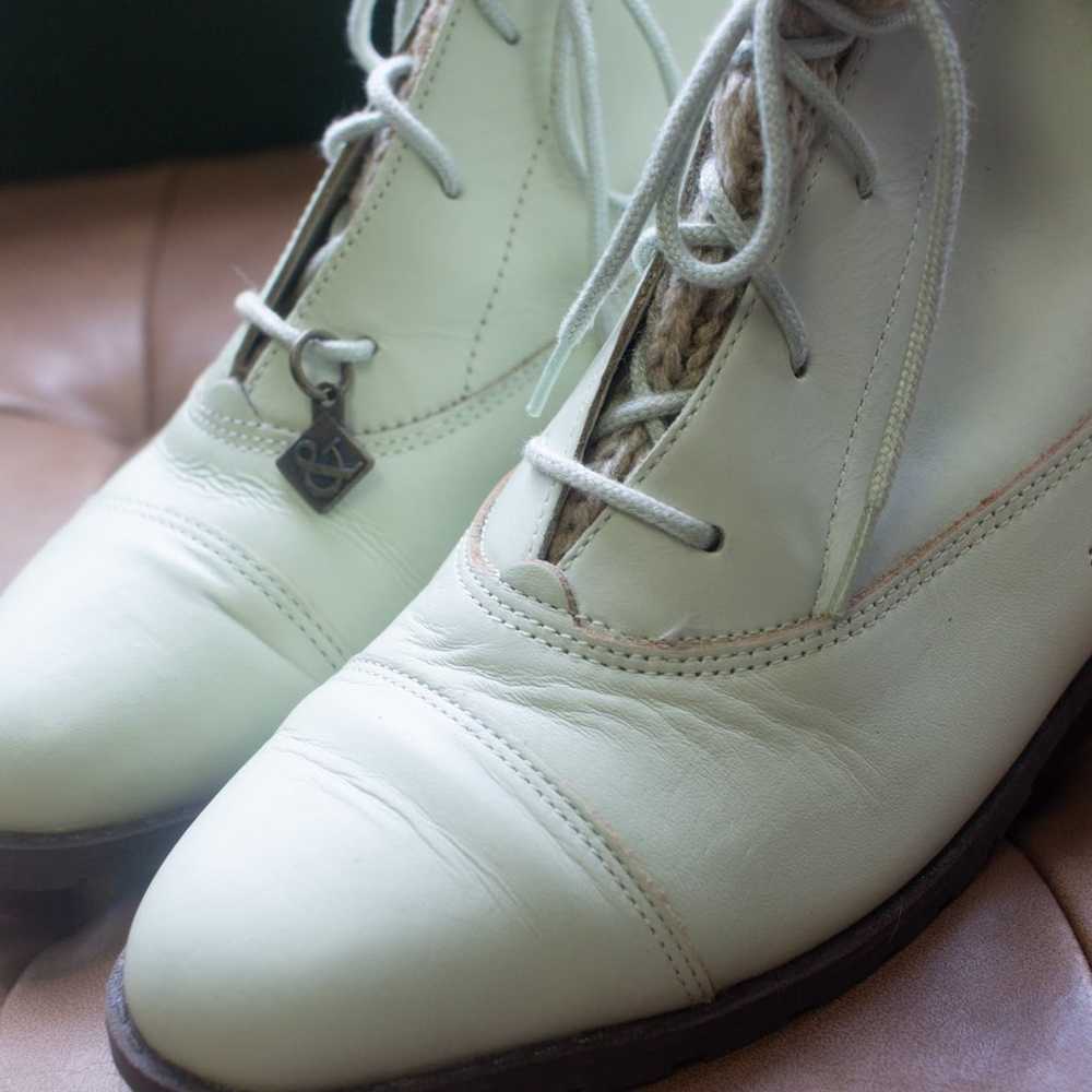 Vintage Sam & Libby Edelman Ankle Boots Size 9 - image 4