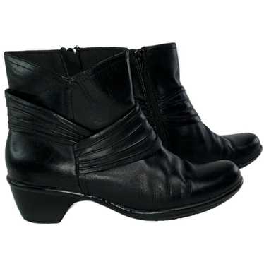 CLARKS Black Leather Zip Ankle Boots Womens Size 8 - image 1