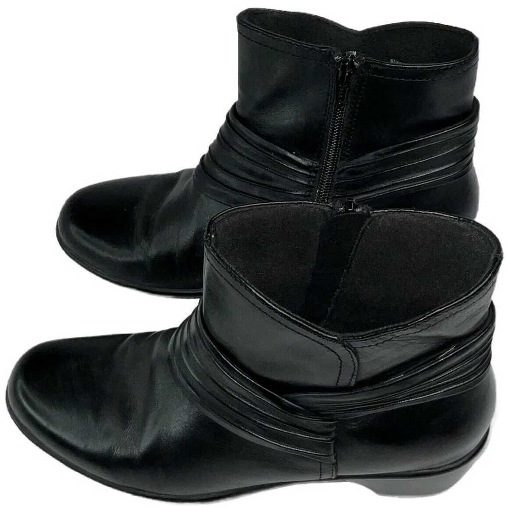 CLARKS Black Leather Zip Ankle Boots Womens Size 8 - image 5