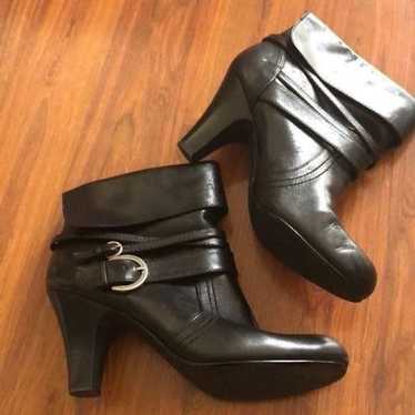 Coach and Four Genuine leather black booties. Size